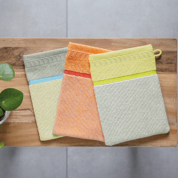 WASH MITTS SET OF 3